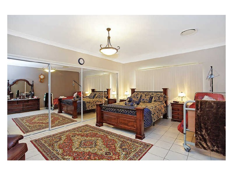 5 Trifecta Pl, Kembla Grange NSW 2526