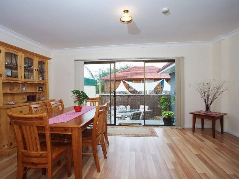 4 Wilkinson Street, Berkeley NSW 2506