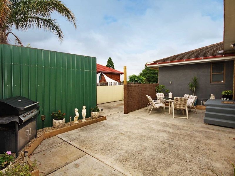 4 Wilkinson Street, Berkeley NSW 2506