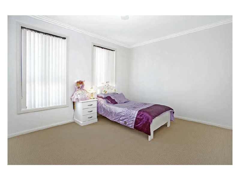 9 Aitken Place, Lake Heights NSW 2502