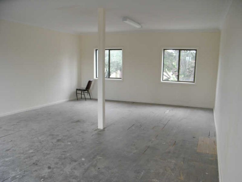 7F Lake Avenue, Cringila NSW 2502