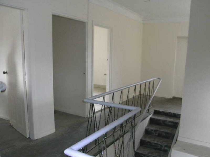 7F Lake Avenue, Cringila NSW 2502
