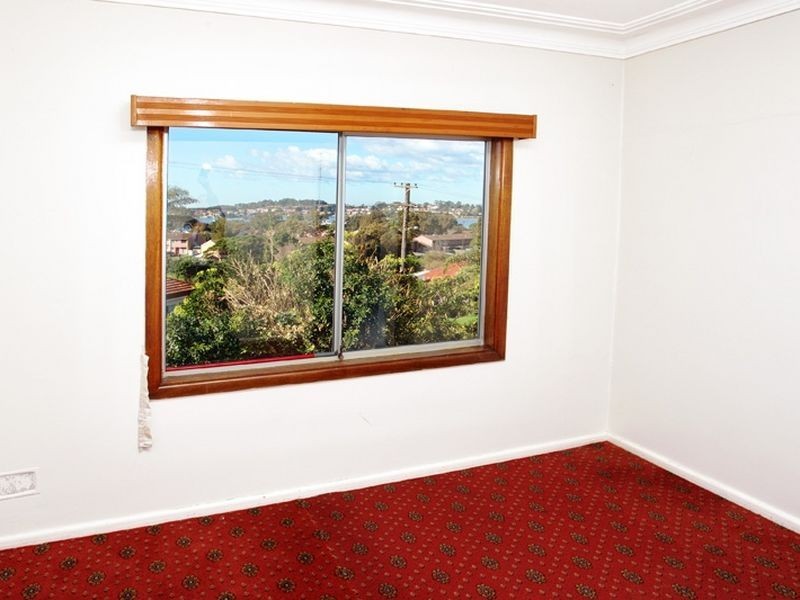 58 Denise Street, Lake Heights NSW 2502