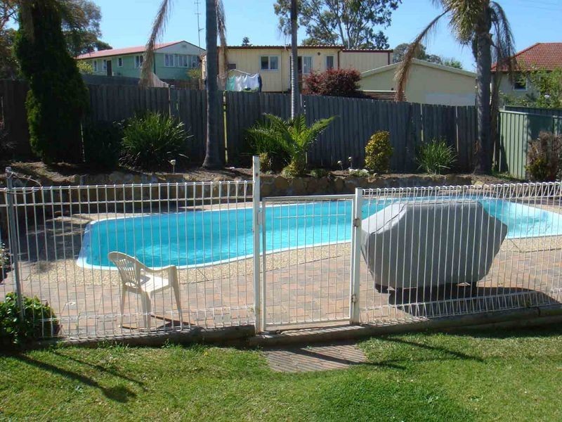 76 Landy Drive, Mount Warrigal NSW 2528