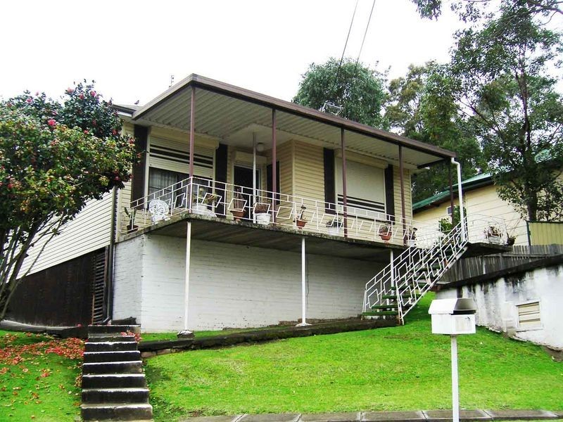 18 Norfolk Street, Berkeley NSW 2506