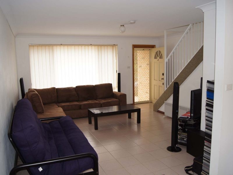 3/34 Surfside Drive, Port Kembla NSW 2505