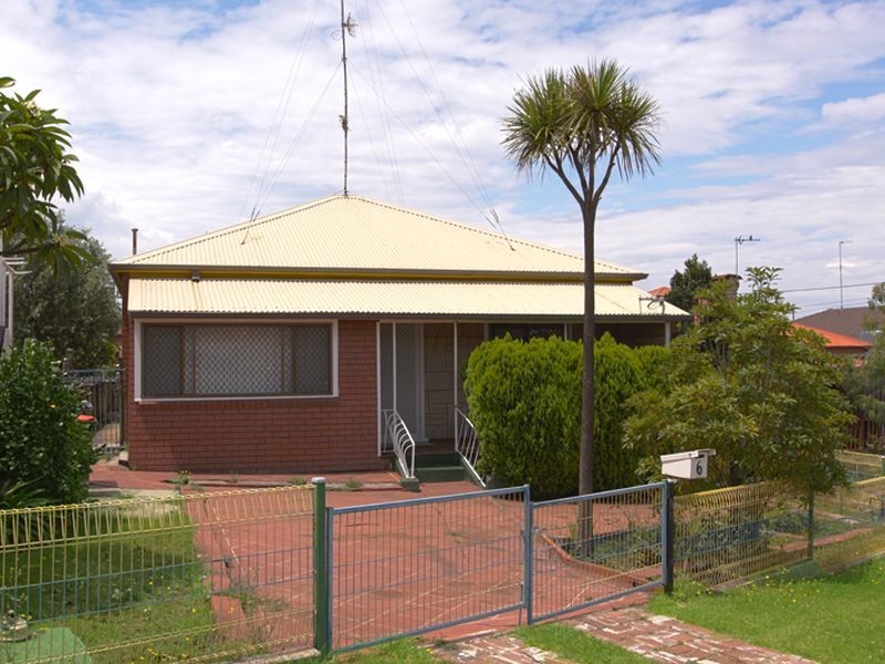 6 Second Avenue, Port Kembla NSW 2505