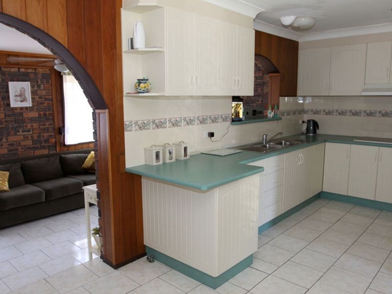97 Madigan Boulevarde, Mount Warrigal NSW 2528