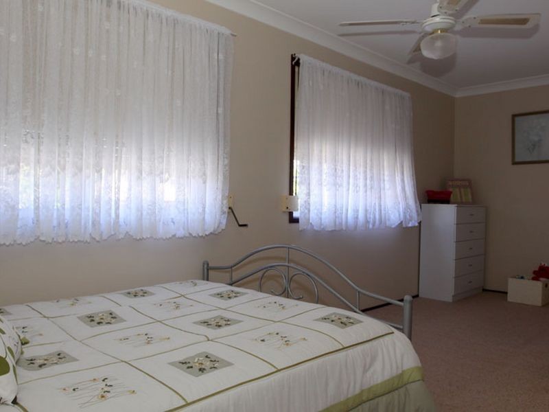 97 Madigan Boulevarde, Mount Warrigal NSW 2528