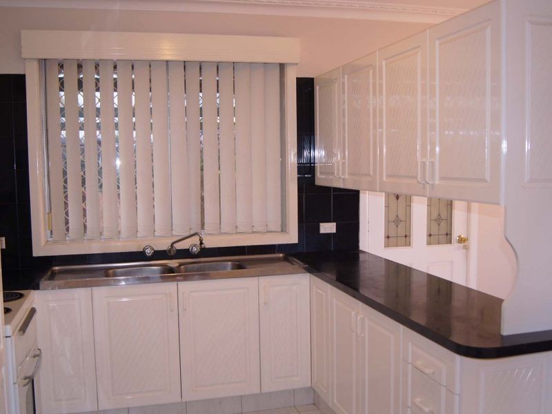 17 Jackson Avenue, Warrawong NSW 2502