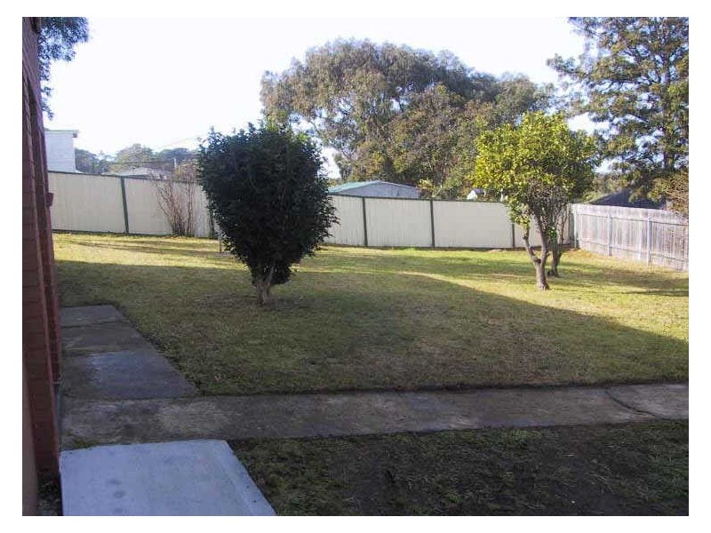 17 Primbee Crescent, Primbee NSW 2502