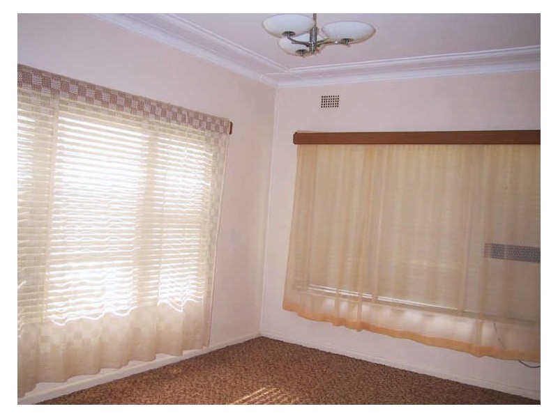 17 Primbee Crescent, Primbee NSW 2502