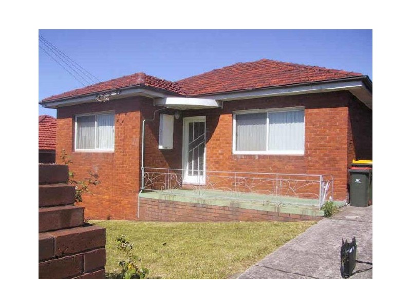 42 Lake Heights Road, Lake Heights NSW 2502