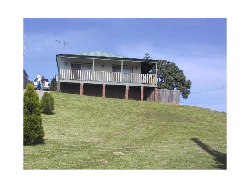 37 Lakeview Parade, Primbee NSW 2502