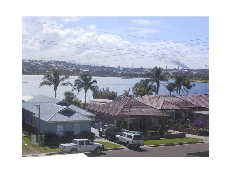 37 Lakeview Parade, Primbee NSW 2502