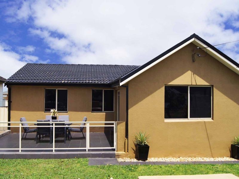 23 Barnes Street, Berkeley NSW 2506