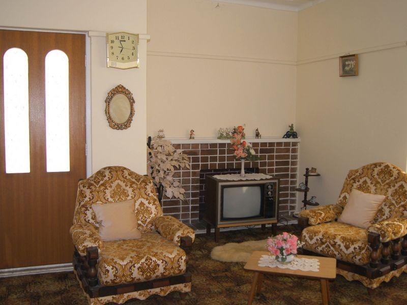 5 Turpin Avenue, Warrawong NSW 2502