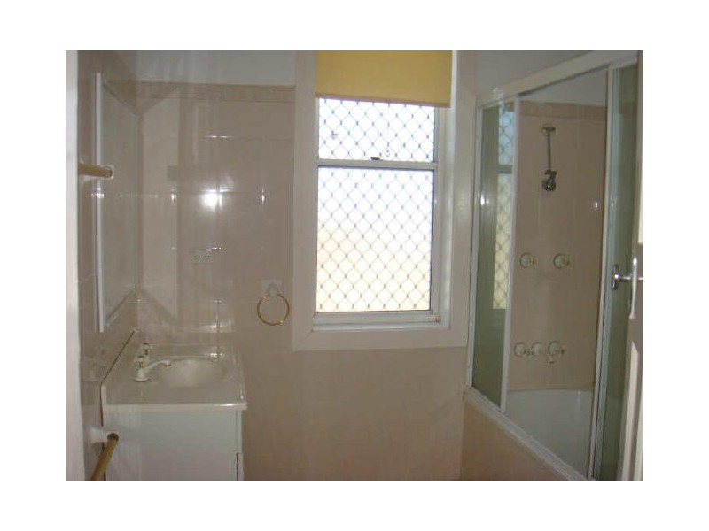 111 Military Road, Port Kembla NSW 2505