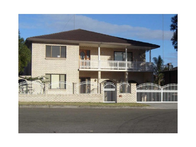 5 Whimbrel Avenue, Berkeley NSW 2506