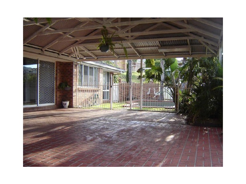 31 Taminga Crescent, Cordeaux Heights NSW 2526