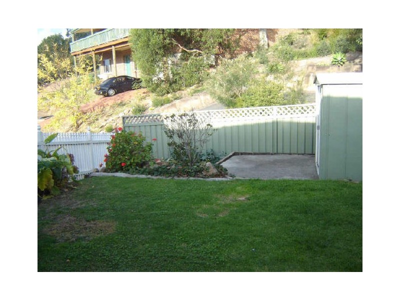 31 Taminga Crescent, Cordeaux Heights NSW 2526