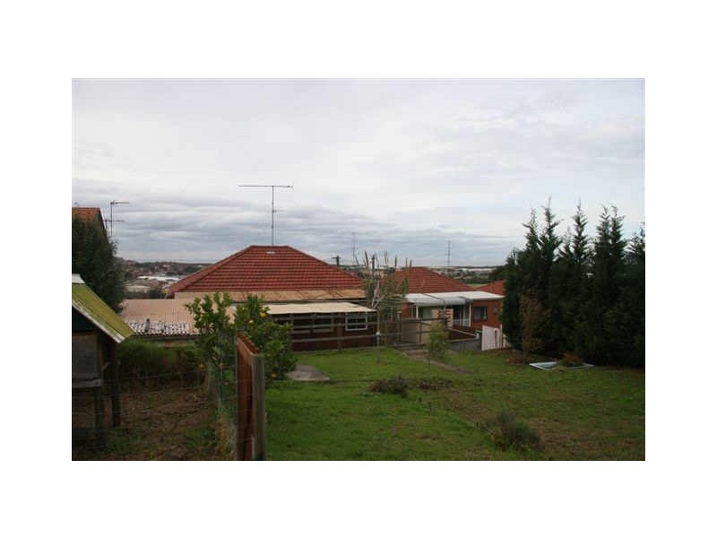 80 First Avenue North, Warrawong NSW 2502