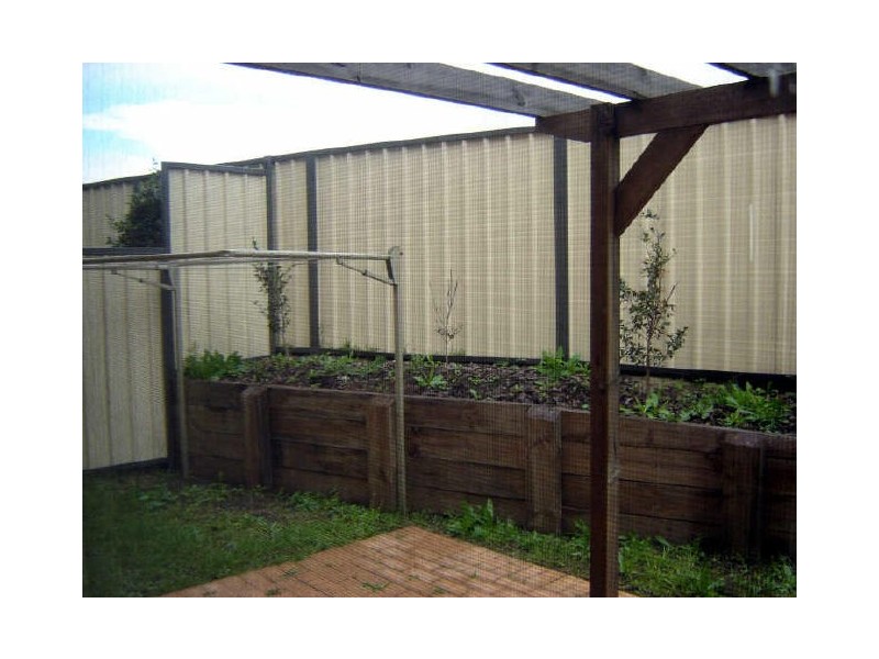 4/6-8 Melinda Grove, Lake Heights NSW 2502