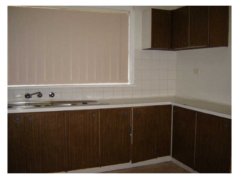 1/3 Gordon Street, Lake Heights NSW 2502