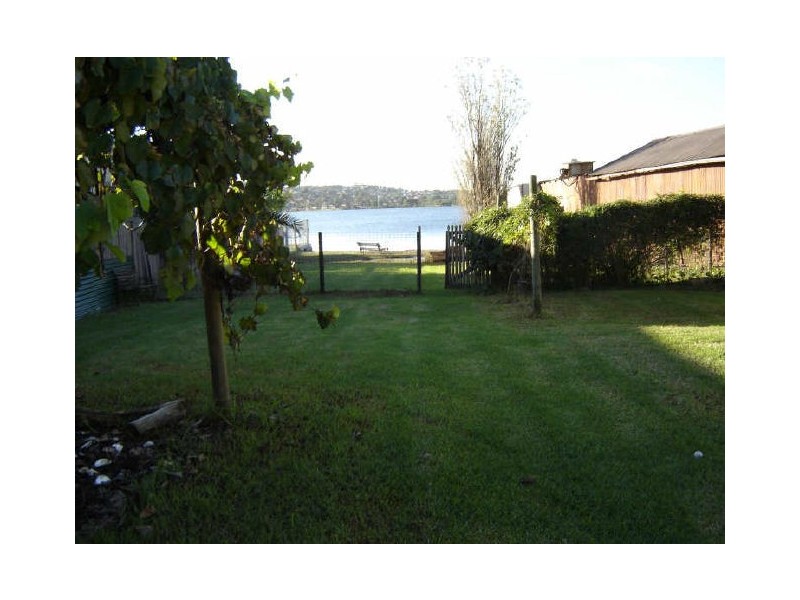 68 Lakeview Pde, Primbee NSW 2502