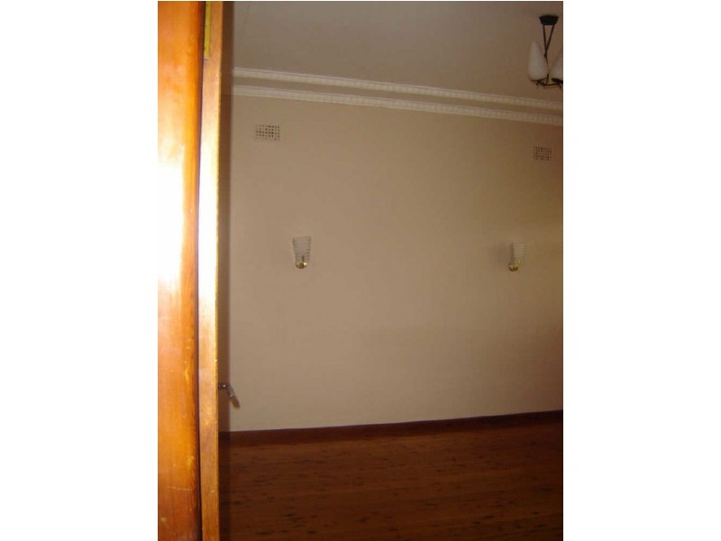 2/21 Wilma Street, Warrawong NSW 2502