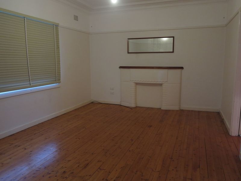 93 Shellharbour Rd, Port Kembla NSW 2505