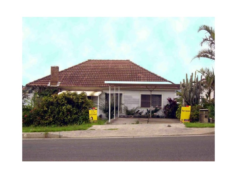 3 Northcliffe Drive, Lake Heights NSW 2502