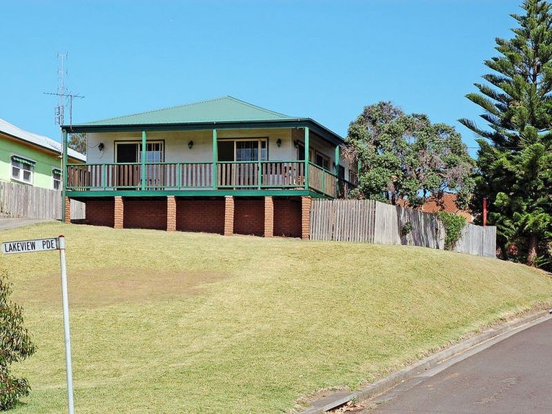 37 Lakeview Parade, Primbee NSW 2502