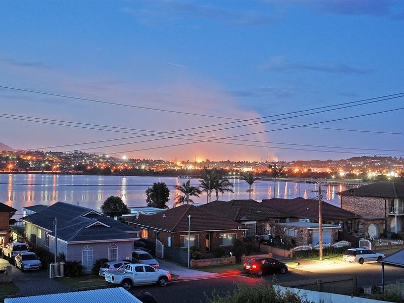 37 Lakeview Parade, Primbee NSW 2502