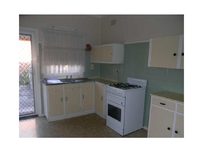 2/15 Mercury Street, Wollongong NSW 2500