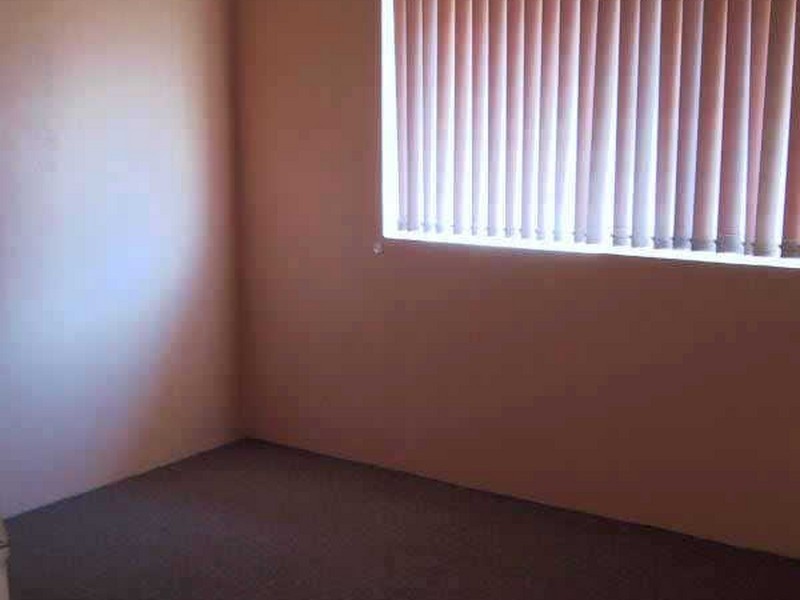 3/12 Melinda Grove, Lake Heights NSW 2502