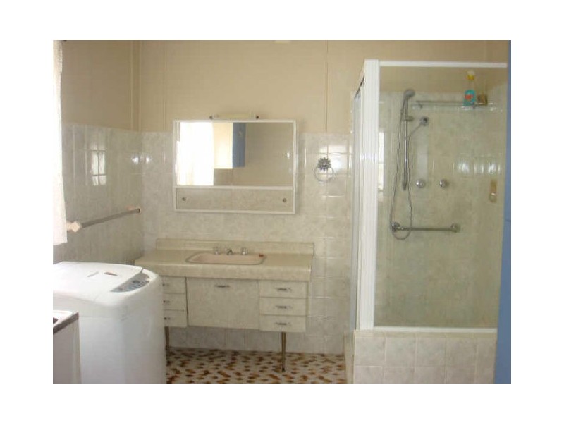 5a Somme Street, Port Kembla NSW 2505