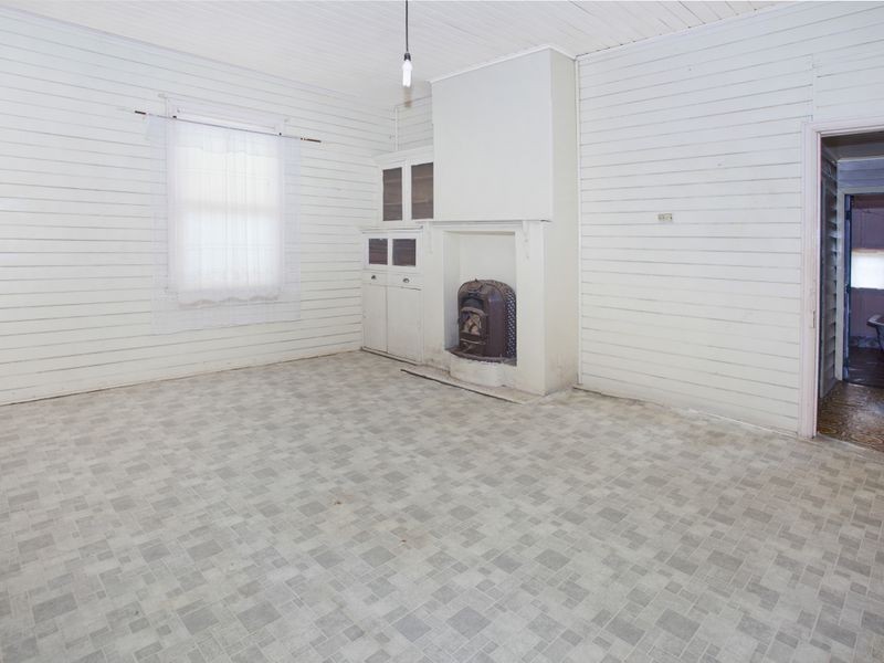 22 Third Ave, Port Kembla NSW 2505