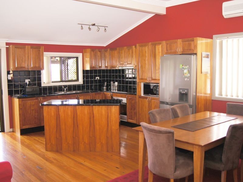 12 Gregory Street, Cringila NSW 2502