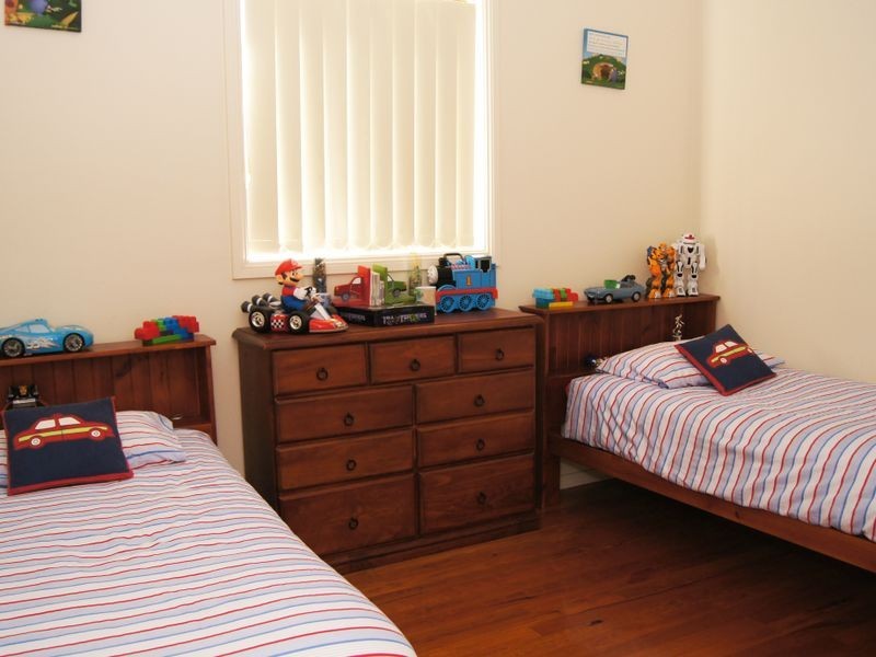 12 Gregory Street, Cringila NSW 2502