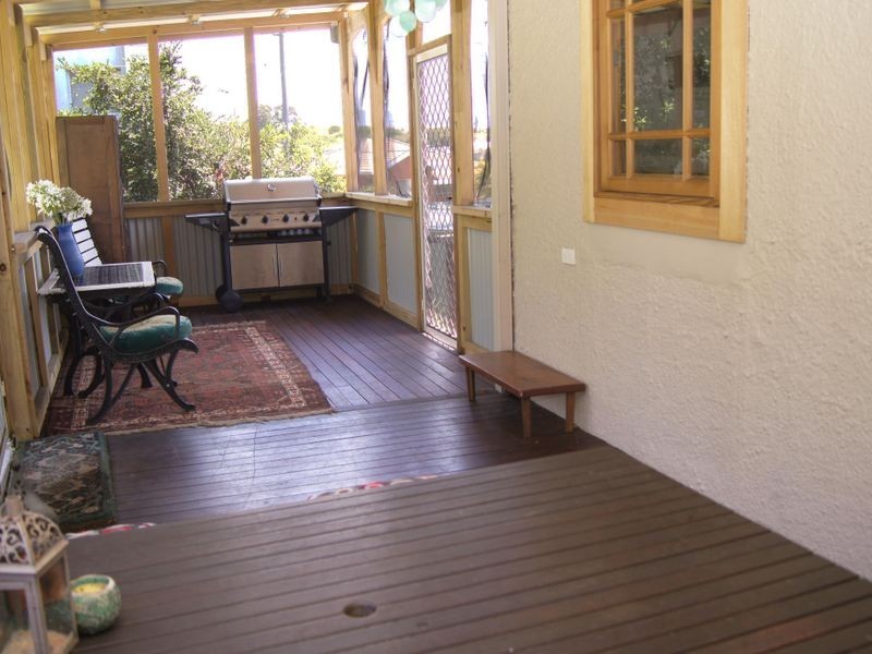 6 Keira Street, Port Kembla NSW 2505