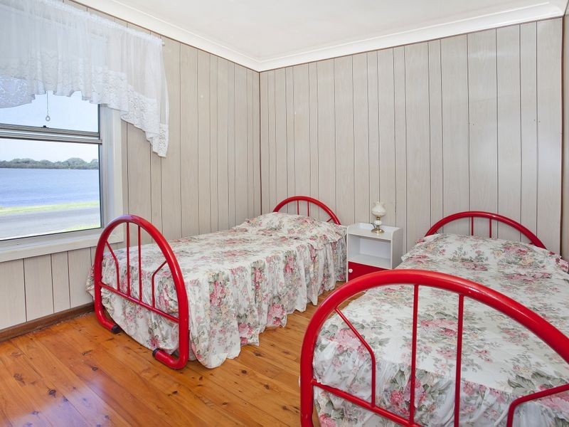 22 Holborn Street, Berkeley NSW 2506