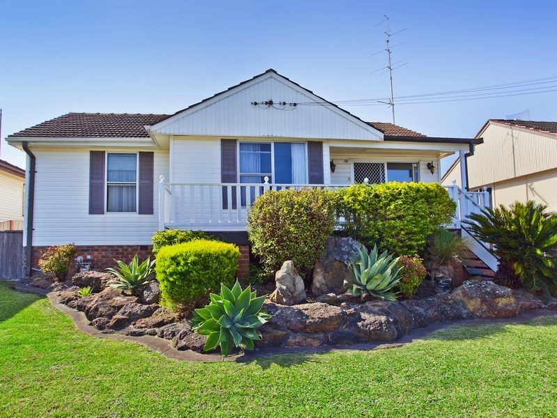 22 Holborn Street, Berkeley NSW 2506