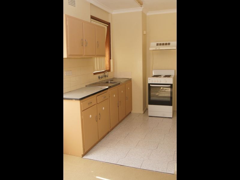 5/5 Kelvin Road, Coniston NSW 2500