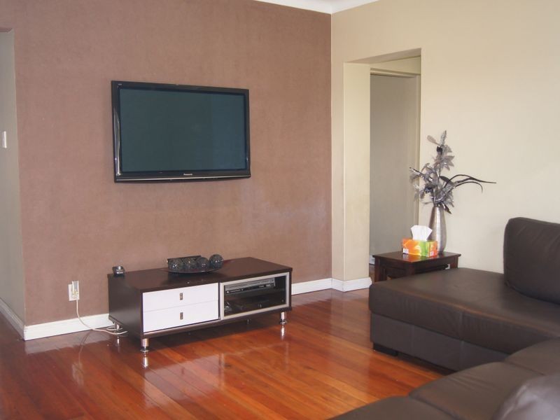 7 Gregory Street, Cringila NSW 2502