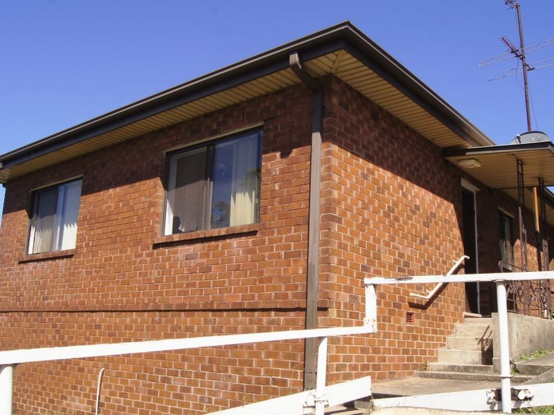 7 Gregory Street, Cringila NSW 2502