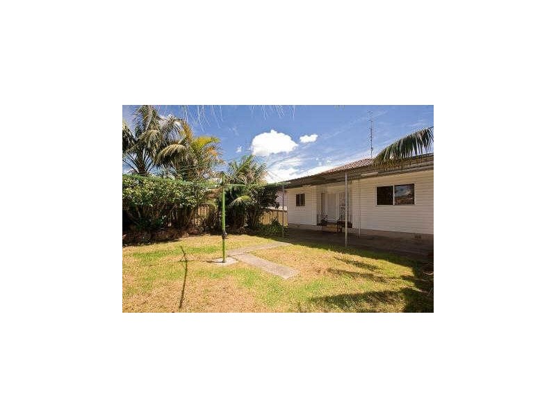 5 Fitzgerald Street, Cringila NSW 2502