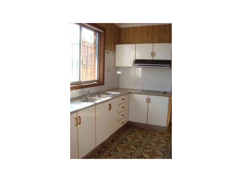 16 Dean Street, Warrawong NSW 2502