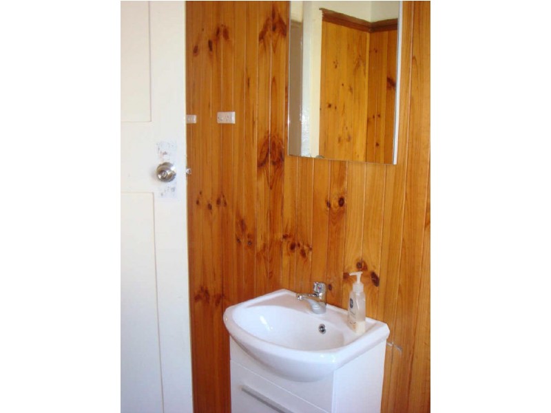 83 Gladstone Avenue, Wollongong NSW 2500