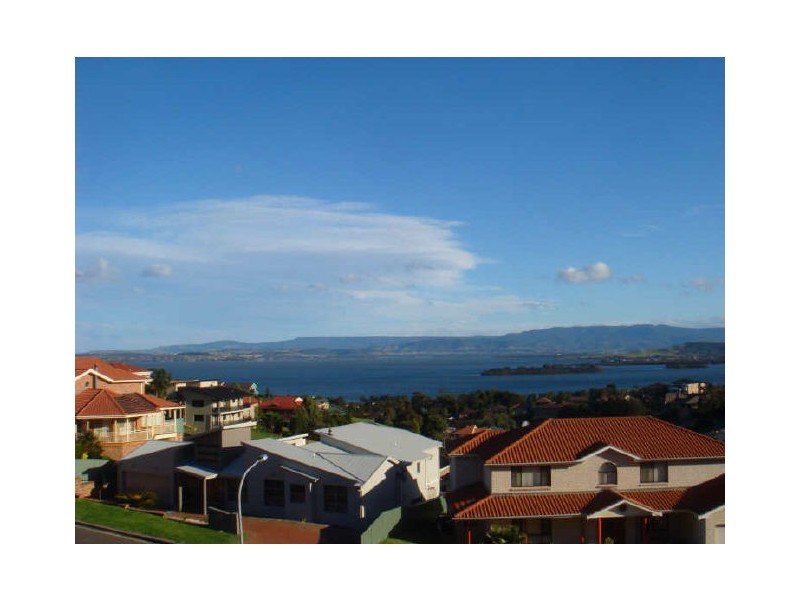 92 Shearwater Drive, Berkeley NSW 2506